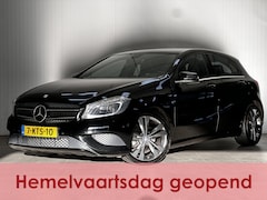 Mercedes-Benz A-klasse - 180 Edition Navigatie 4U3/ 18'' LMV/ Bi-Xenon/ Half-Leder/ Navi/ Zwarte-Hemel/ Airco/ Crui