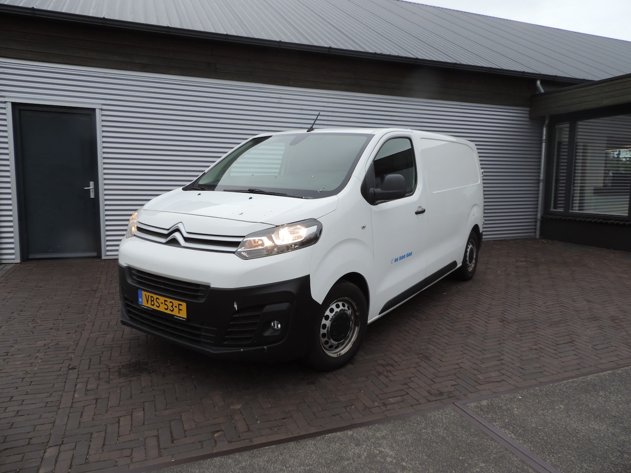 Citroën Jumpy - 1.6 BlueHDI 95 M Club motor schade - AutoWereld.nl