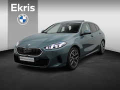 BMW 1-serie - 120 M Sportpakket | Glazen Panoramadak | Driving Assistant Plus | Head-Up Display | 18"