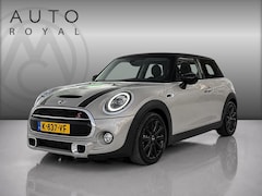 MINI Cooper S - 2.0 60 Years Edition AUTOMAAT| PANORAMADAK| NAVIGATIE| AIRCO/ECC| SPORT INTERIEUR| XENON|