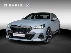 BMW i5 - eDrive40 | M Sportpakket Pro | Harman-Kardon | Achteruitrijcamera | Panoramadak | Stoelven