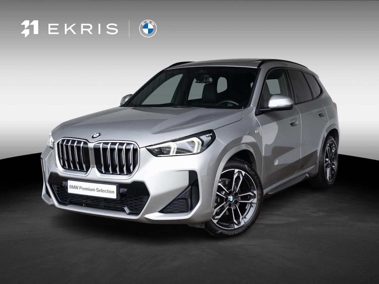 BMW X1 - sDrive18i | M Sportpakket | Travel Pack | Driving Assistant Plus | Comfort Access | Achter - AutoWereld.nl