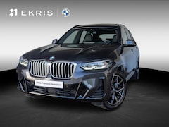 BMW X3 - xDrive20i | M Sportpakket | Stuurwielrand verwarmd | Achteruitrijcamera | Panoramadak | St
