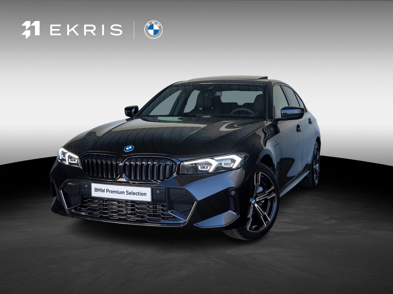 BMW 3-serie - Sedan 330e | M Sportpakket | Comfort Pack | Comfort Access | Achteruitrijcamera | Schuif-/ - AutoWereld.nl