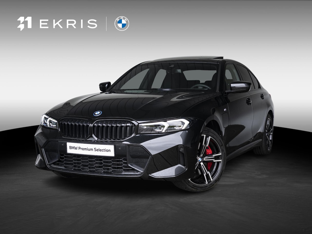 BMW 3-serie - Sedan 330e | M Sportpakket Pro | Verwarmd Stuurwiel | Comfort Access | Achteruitrijcamera - AutoWereld.nl