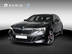 BMW 5-serie Touring - 530e xDrive | M Sportpakket Pro | Innovation Pack | Stoelventilatie | Stuurwielrand verwar