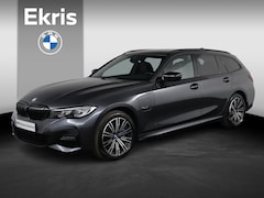 BMW 3-serie Touring - 330e xDrive | M sportpakket | Stoelverwarming | Driving Assistant | M Adaptief onderstel |