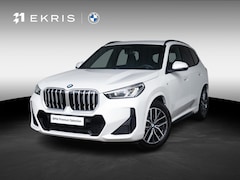 BMW X1 - sDrive20i | M Sportpakket | Achteruitrijcamera | Stoelverwarming | PDC | Trekhaak | Lentev