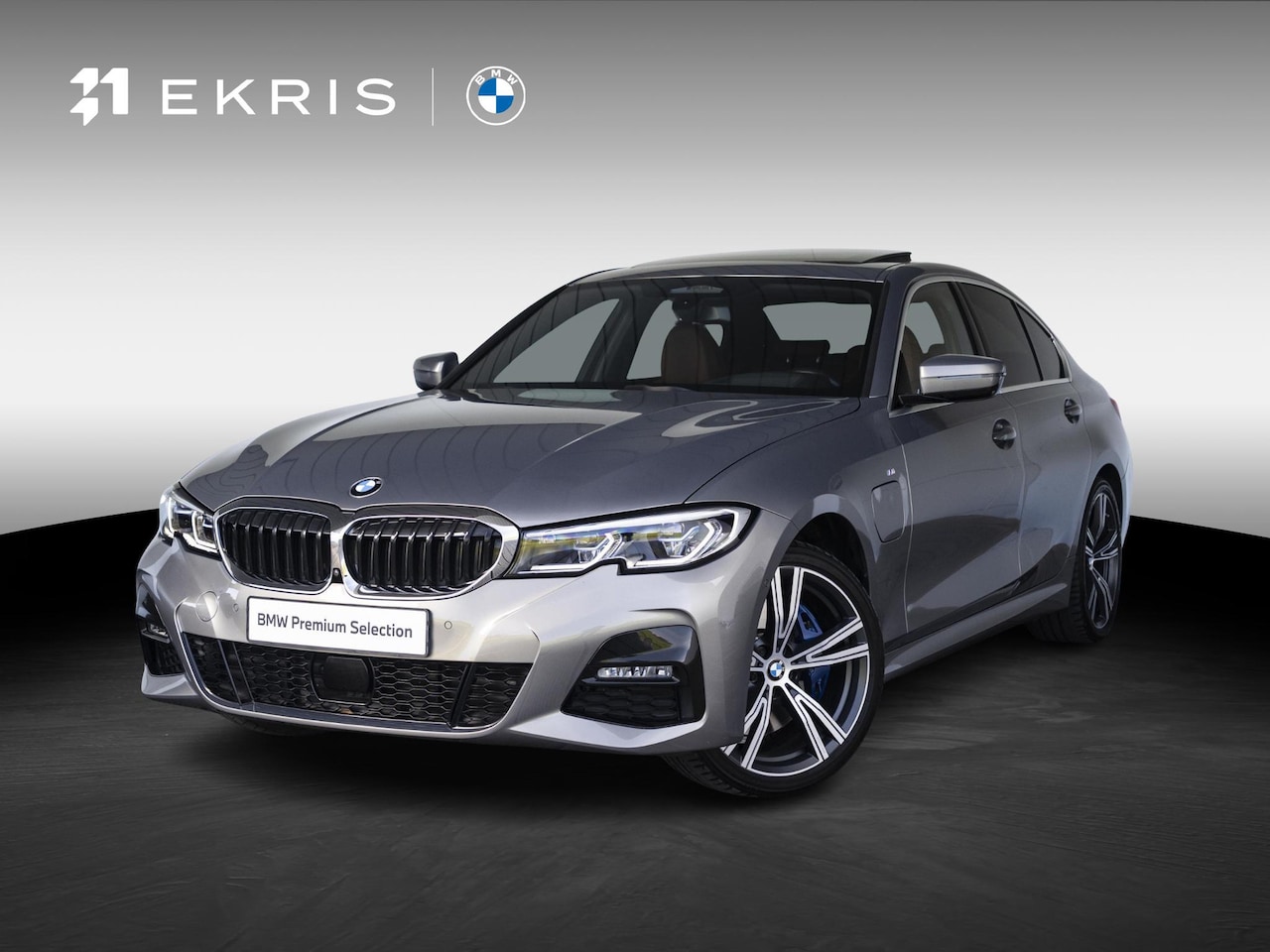 BMW 3-serie - Sedan 330e | High Executive | M Sportpakket | Stuurwielrand Verwarmd | Comfort Access | Sc - AutoWereld.nl