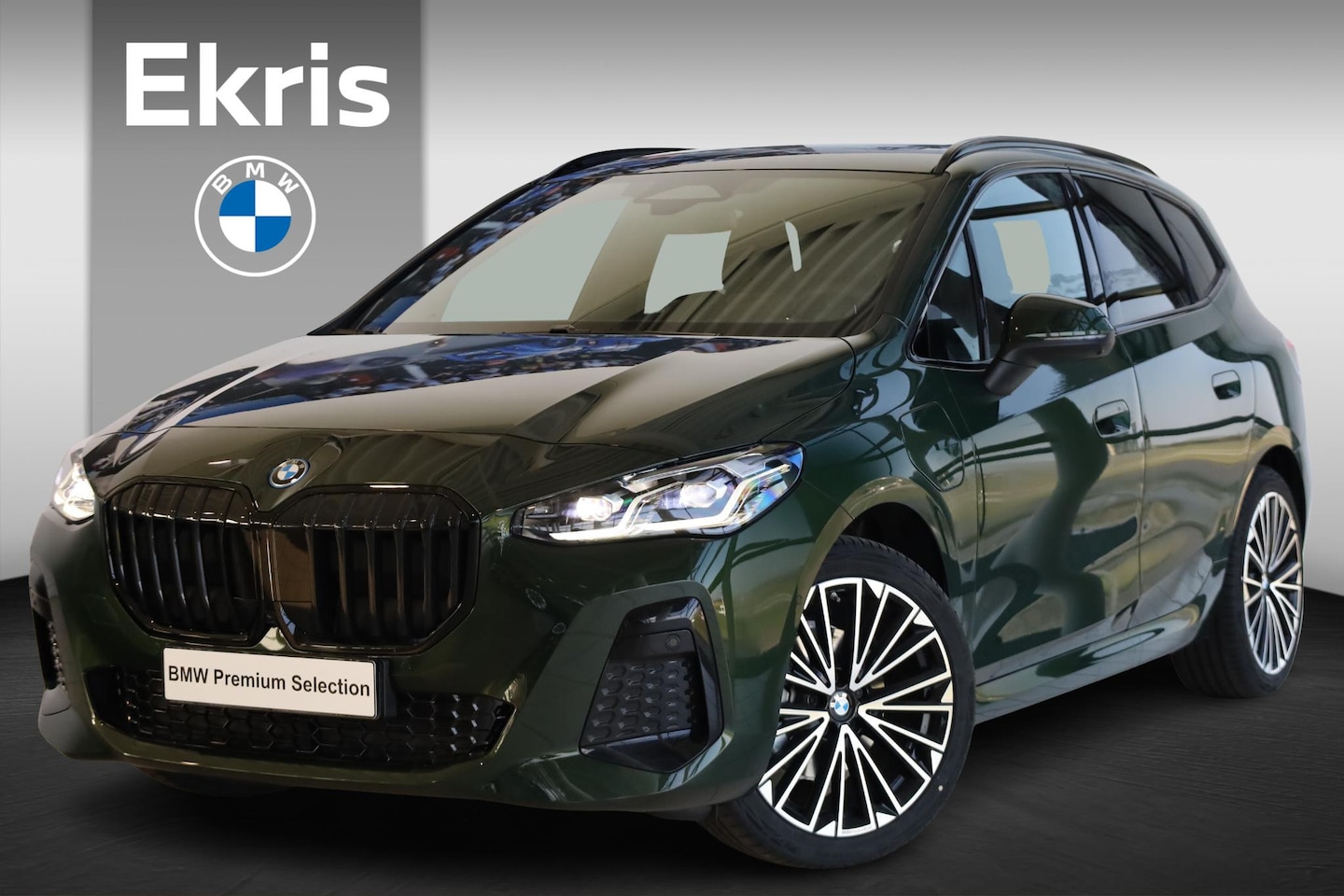 BMW 2-serie Active Tourer - 225e xDrive M Sport Pro | Panoramadak | Head-Up Display | Harman/Kardon | Driving Ass. Plu - AutoWereld.nl