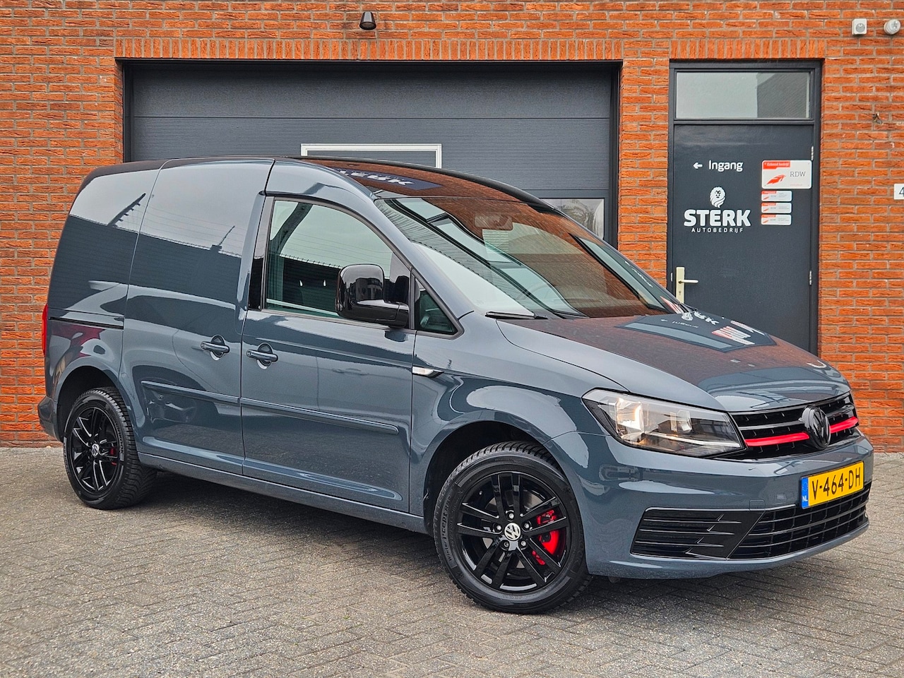 Volkswagen Caddy - 2.0 TDI L1H1 Trendline Marge Airco Trekhaak 16'' - AutoWereld.nl