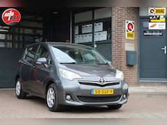 Toyota Verso S - 1.3 VVT-i Aspiration / Automaat / Camera / Extra set winterbanden / Dealer onderhouden