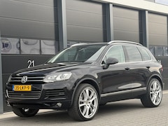 Volkswagen Touareg - 3.0 TDI Xenon Leer Camera PDC