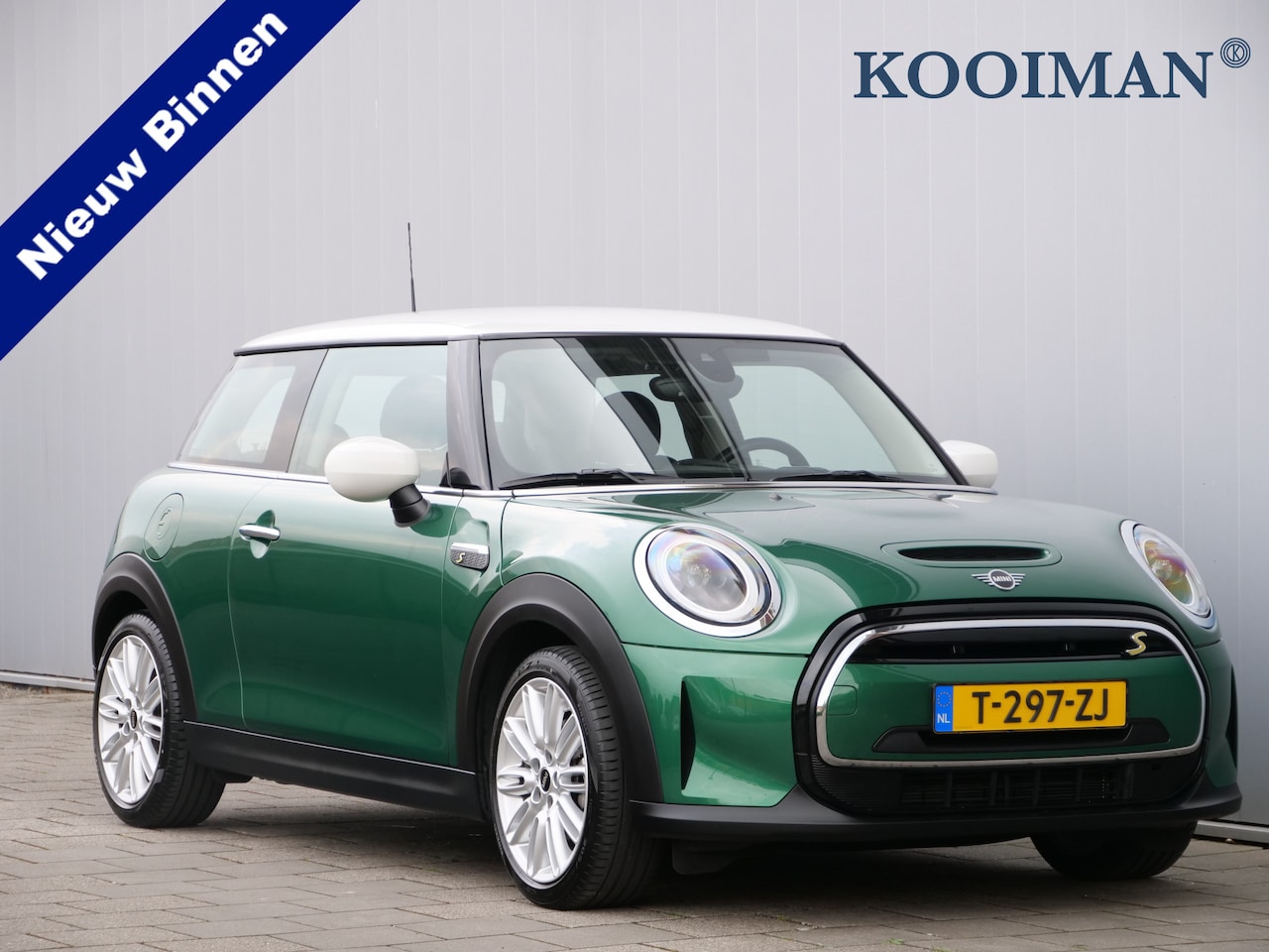 MINI Mini-Electric - Classic 33 kWh Automaat Stoelverwarming / LED / Navigatie - AutoWereld.nl