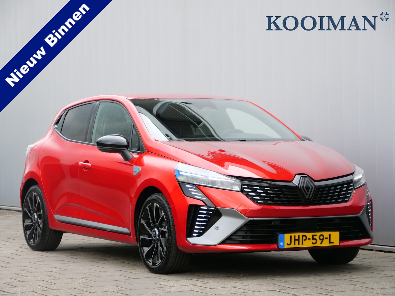 Renault Clio - 1.6 E-Tech Full Hybrid 145 esprit Alpine Automaat Navigatie / LED / 17 Inch / Apple Carpla - AutoWereld.nl