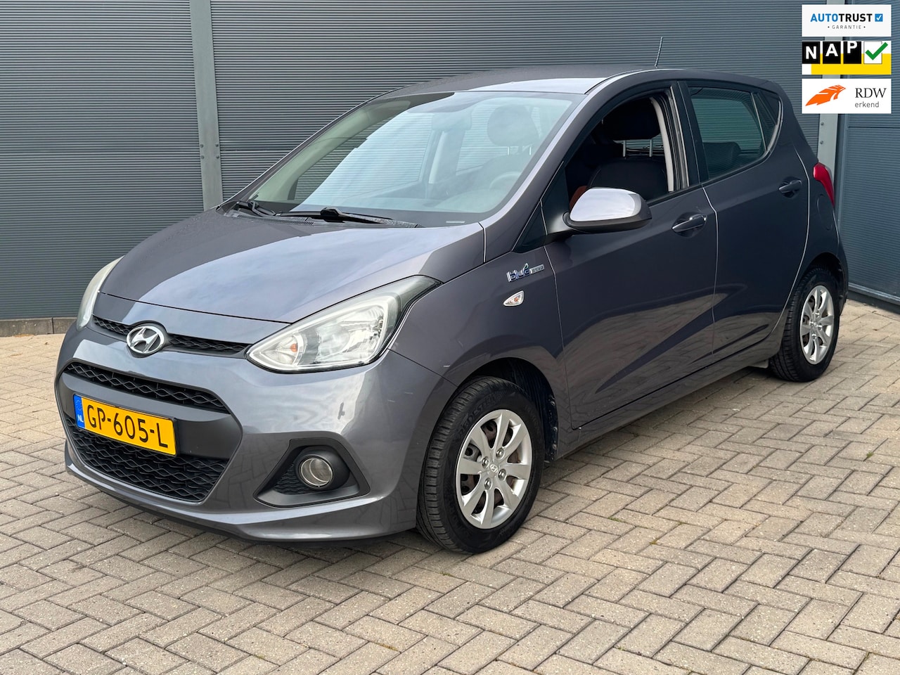 Hyundai i10 - 1.0i i-Motion Carplay / Nap - AutoWereld.nl