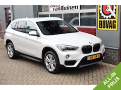 BMW X1 - sDrive20i Centennial High Executive O.a: Haak, PDC, Leder, Stoelverw, HUD, Clima, Navi, Et