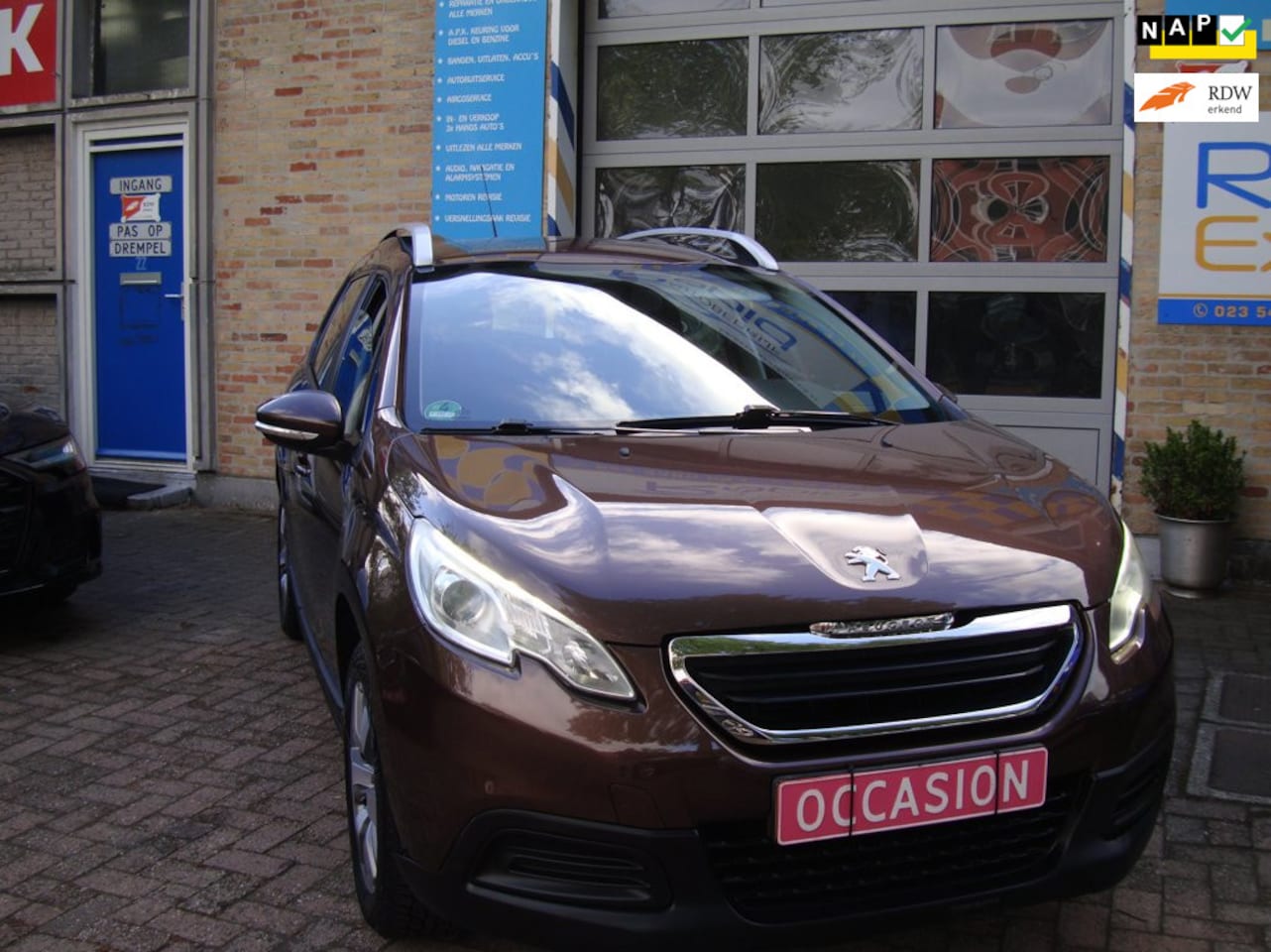 Peugeot 2008 - 1.2 VTi Access 1.2 VTi Access - AutoWereld.nl