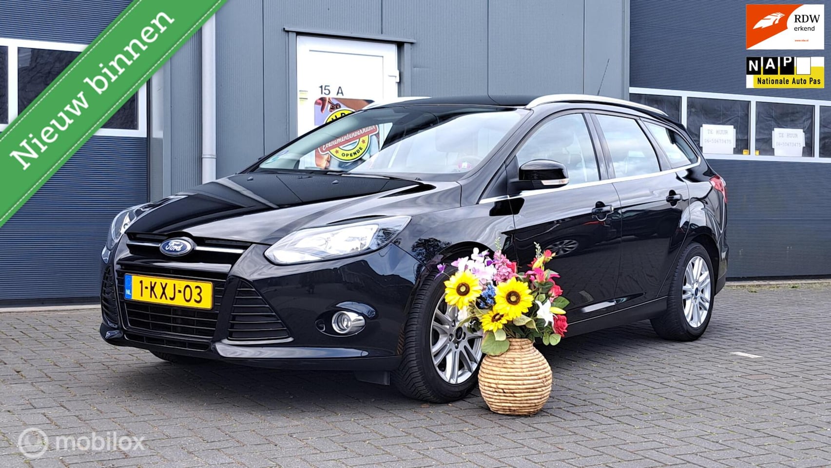 Ford Focus Wagon - 1.0 EcoBoost Titanium 1.0 EcoBoost Titanium - AutoWereld.nl