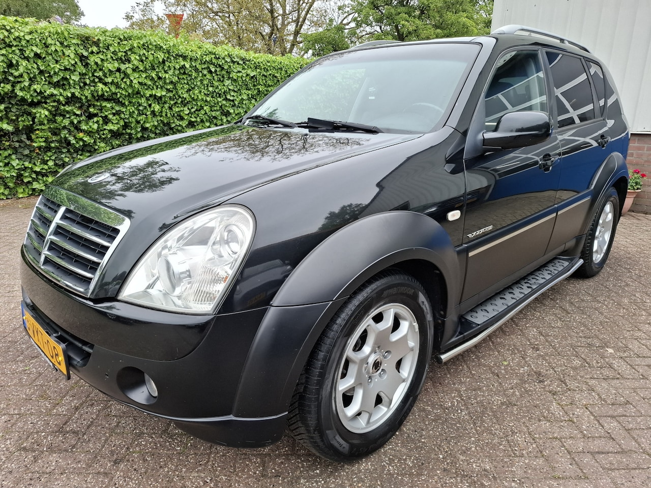 SsangYong Rexton - RX 270 XVT LEER/CLIMAT/CRUISE/TREKHAAK/NAVI 186PK - AutoWereld.nl