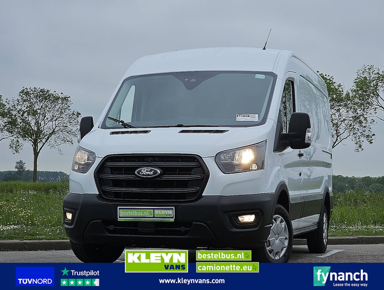 Ford Transit - 2.0 L2H2 Euro6 Trekhaak! - AutoWereld.nl