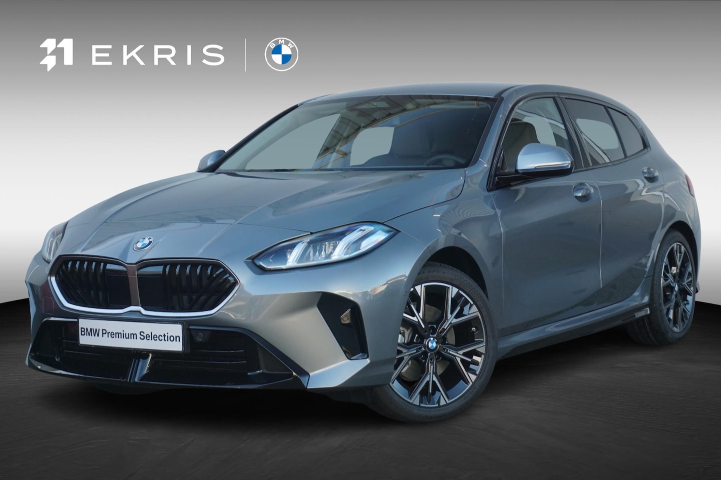 BMW 1-serie - 5-deurs 120 M Sport Design Edition 18'' / Sportstoelen verwarmd / Shadow Line / Achteruitr - AutoWereld.nl