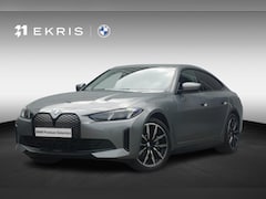 BMW i4 - eDrive35 | Comfort Pack / Active Cruise Control / HIFI / Stoel & Stuurwielverwarming