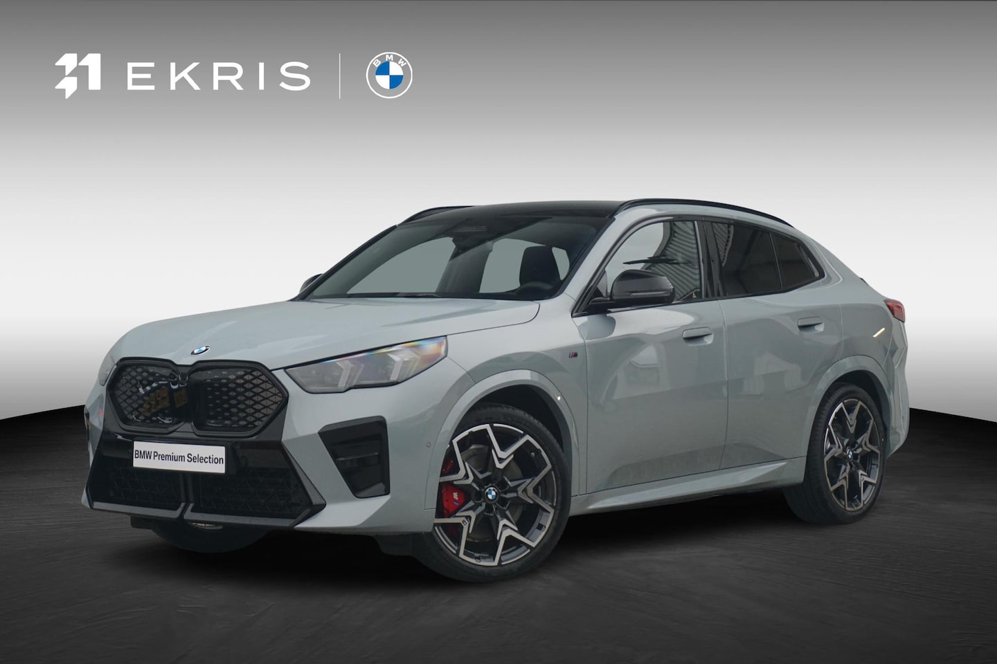 BMW iX2 - eDrive20 | M Sportpakket Pro | Trekhaak | Schuif-kanteldak | Harman Kardon | Head-up | Ele - AutoWereld.nl