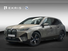 BMW iX - M60 High Executive 112 kWh | Trekhaak / Parking Assistant Professional / Harman Kardon / P