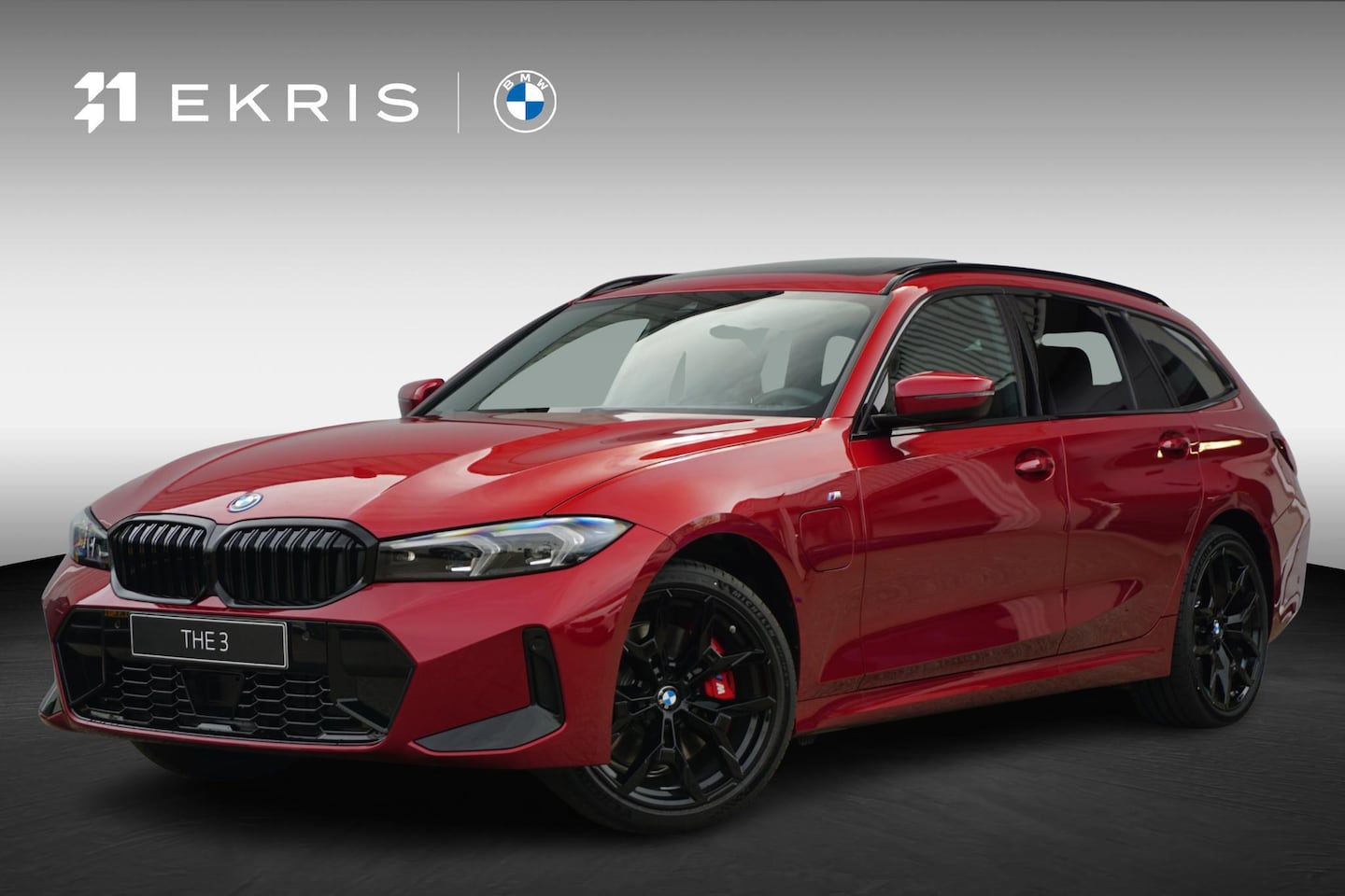 BMW 3-serie Touring - 330e | M Sportpakket Pro | Comfort Pack | Trekhaak | Panoramadak | Harman Kardon - AutoWereld.nl