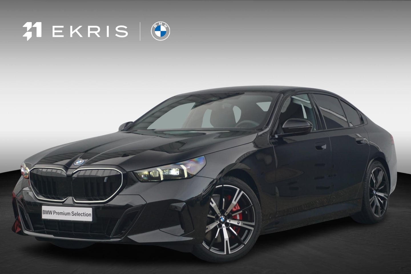 BMW i5 - eDrive40 M Sportpakket Pro 20'' / Panoramadak / Stoelventilatie / Bowers & Wilkins / Trekh - AutoWereld.nl
