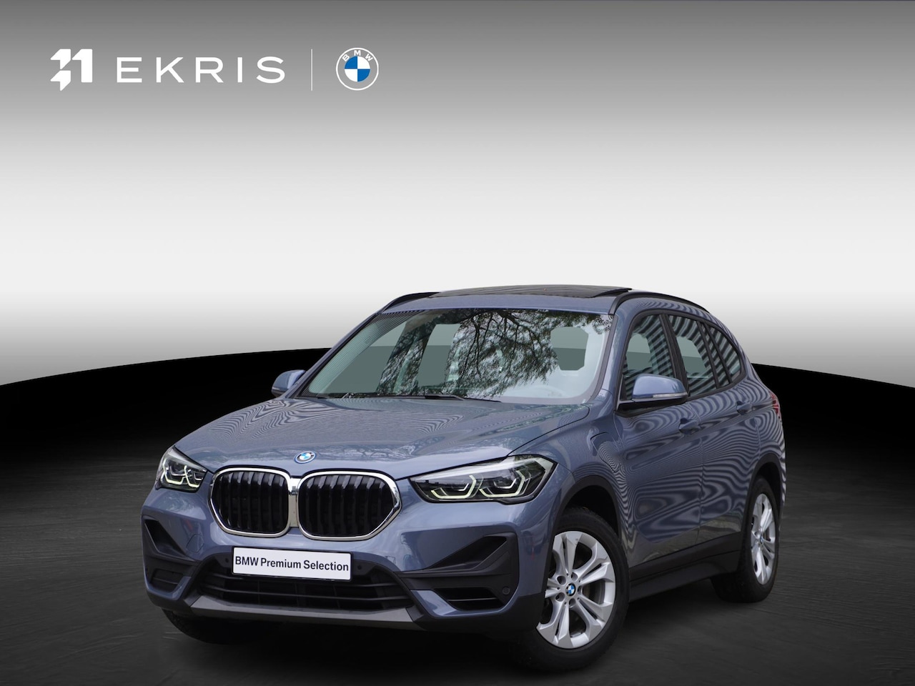 BMW X1 - xDrive25e High Executive | Parking Pack | Glazen panoramadak | Trekhaak met afneembare kog - AutoWereld.nl