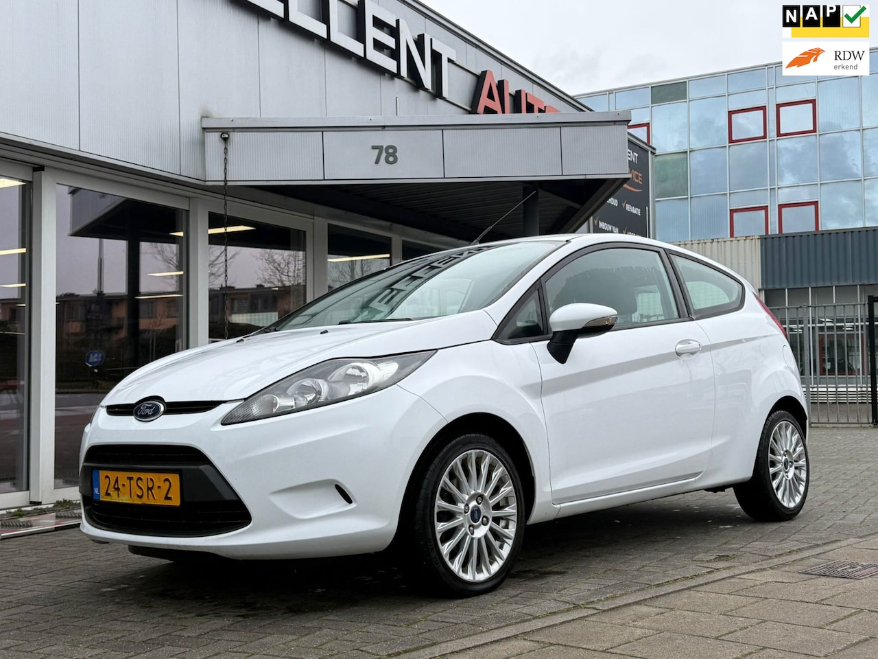 Ford Fiesta - 1.25 Limited - Airco - AutoWereld.nl