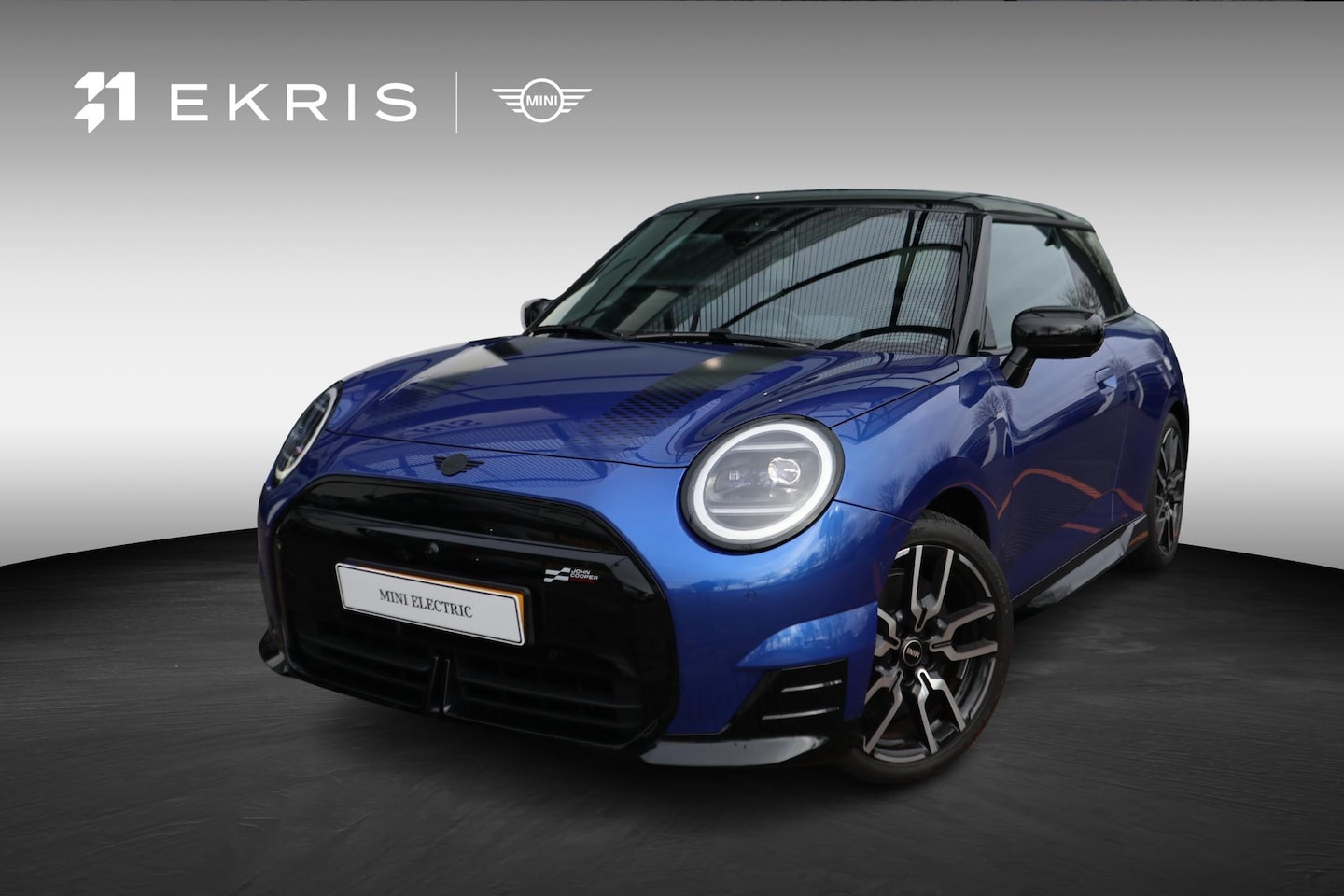 MINI Mini-Electric - 3-deurs Cooper SE | John Cooper Works Trim + Pakket L - AutoWereld.nl