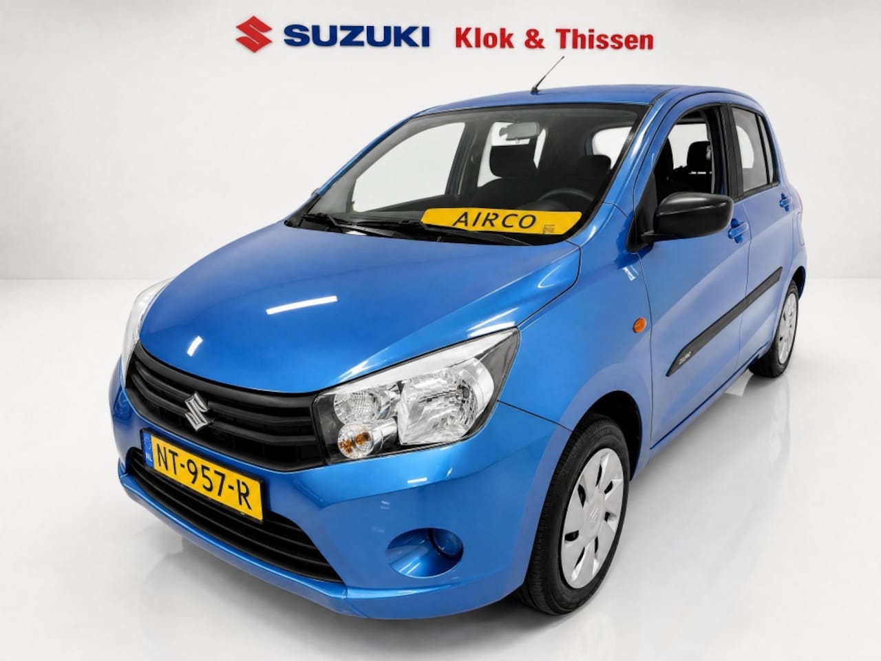 Suzuki Celerio - Airconditioning weinig KM's 1.0 Dynamic Handsfree Stootlijsten Navigatie Parkeersensoren - AutoWereld.nl