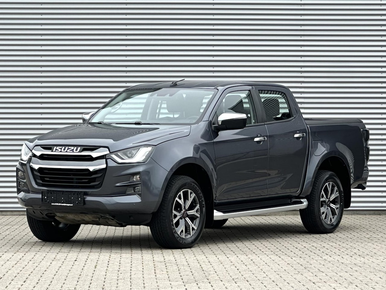 Isuzu D-Max - 1.9 Double Cab lang L Automaat 4x4 - AutoWereld.nl