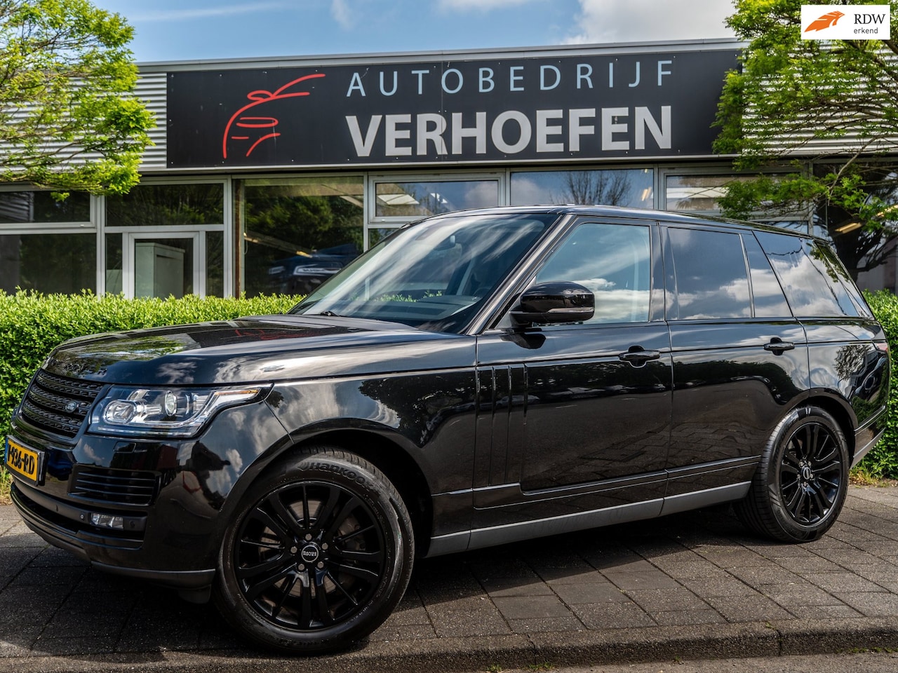 Land Rover Range Rover - - GRIJS KENTEKEN - STOEL / STUUR VERW - MERIDIAN - PARK CAMERA ! - AutoWereld.nl
