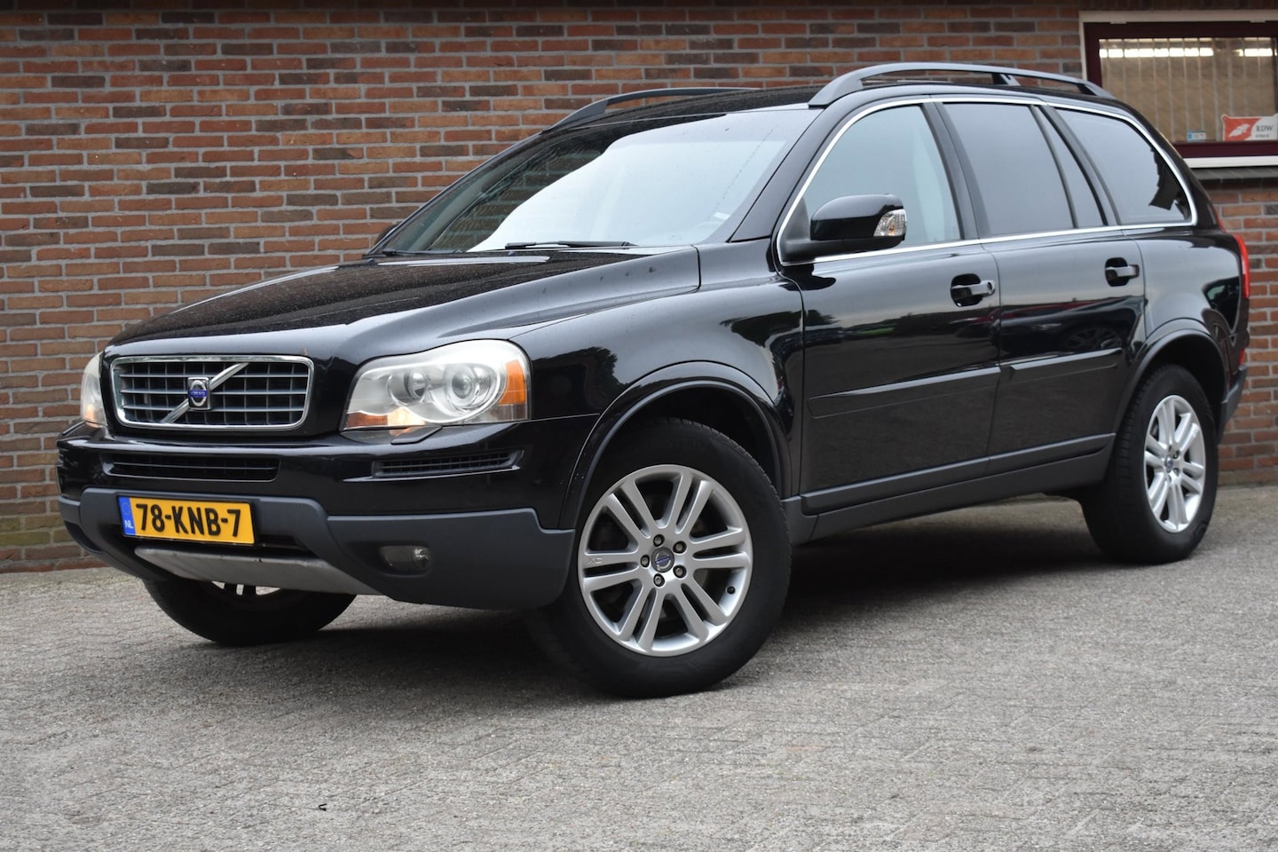 Volvo XC90 - 2.5 T5 Limited Edition '10 Leder Clima Navi Cruise Inruil mogelijk - AutoWereld.nl