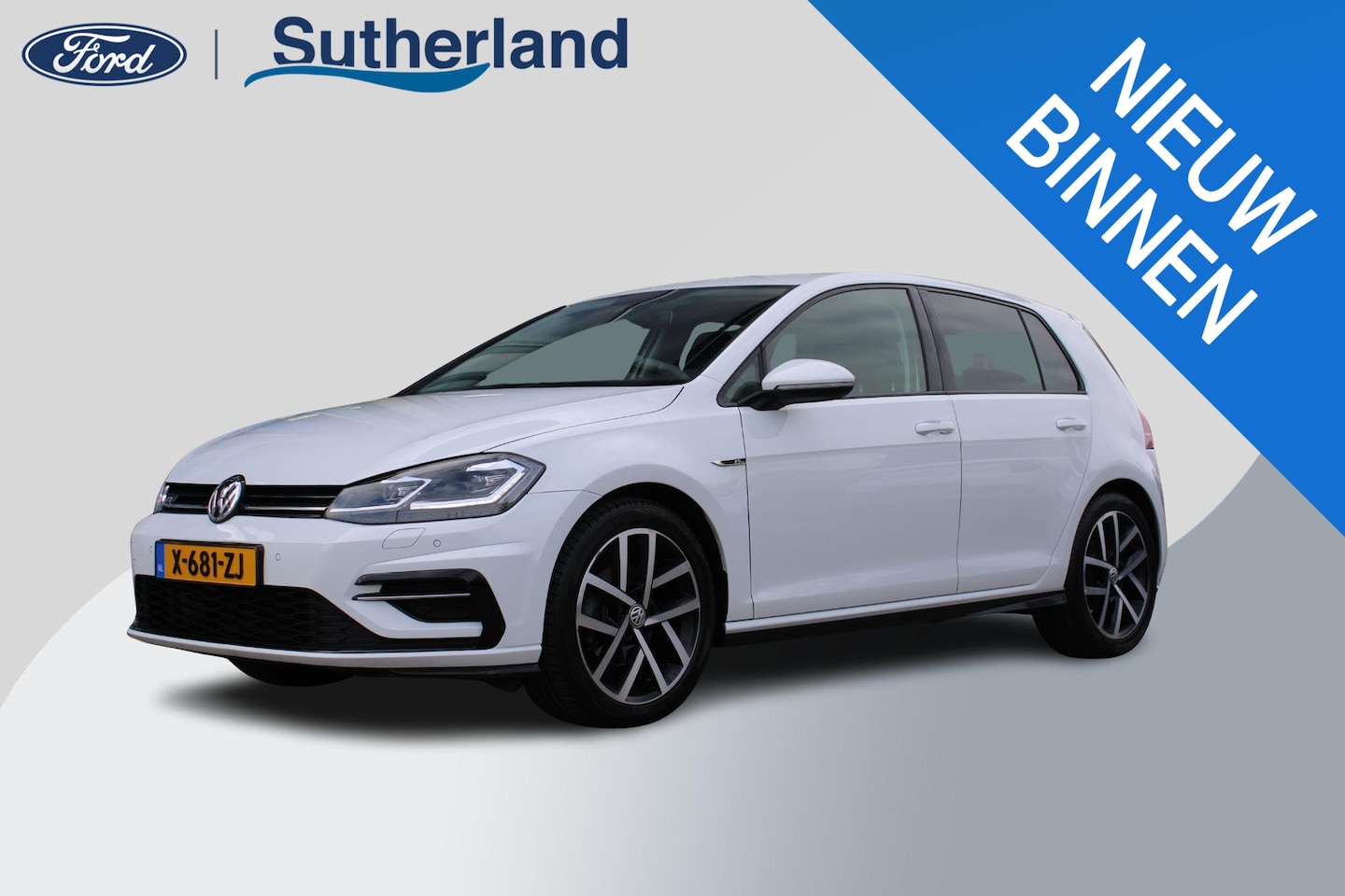 Volkswagen Golf - 1.5 TSI Highline Business R | Alcantara Bekleding | Adaptive Cruise Control | Stoelverwarm - AutoWereld.nl