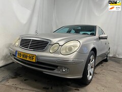 Mercedes-Benz E-klasse - 240 Avantgarde
