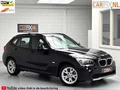 BMW X1 - sDrive18i Executive NL-auto, Leder, Xenon, Bluetooth