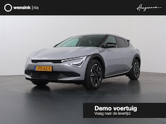 Kia EV6 - Light Edition 63 kWh | Stoelverwarming | Adaptieve cruise control | Parkeersensoren | Stuu