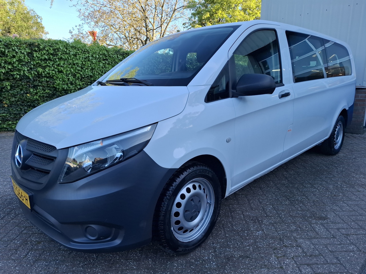 Mercedes-Benz Vito Tourer - 114 BlueTEC 23595.- INCL BTW 9-PERSOONS AUTOMAAT 135PK - AutoWereld.nl