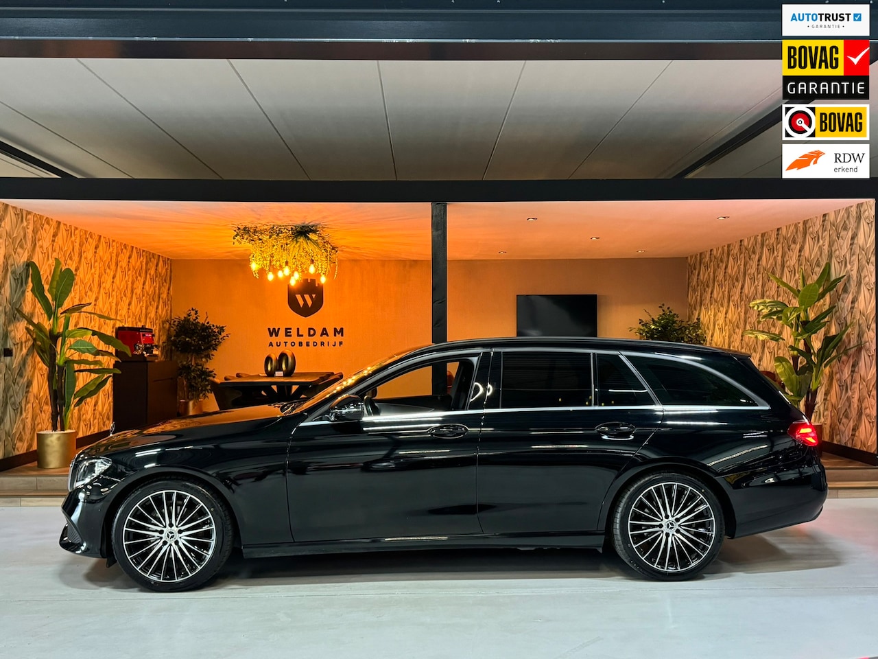 Mercedes-Benz E-klasse Estate - 200 Business Solution Garantie Camera Elek. Achterklep Cruise Clima Navi Keyless Bluetooth - AutoWereld.nl