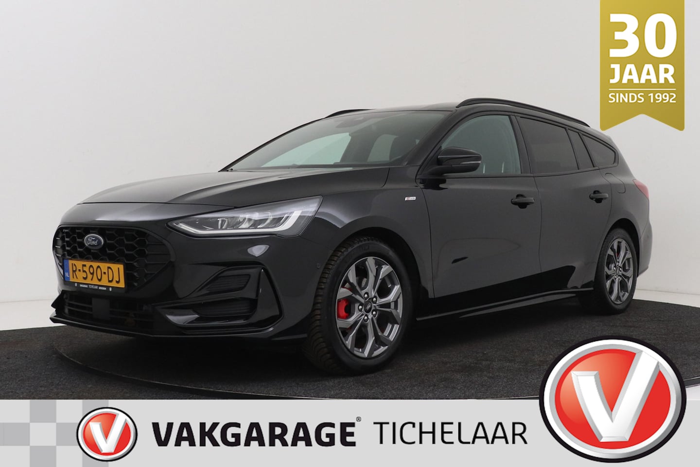 Ford Focus Wagon - 1.0 EcoBoost Hybrid ST Line | Org NL | Winter Pack | CarPlay | Camera | Keyless Entry/Star - AutoWereld.nl