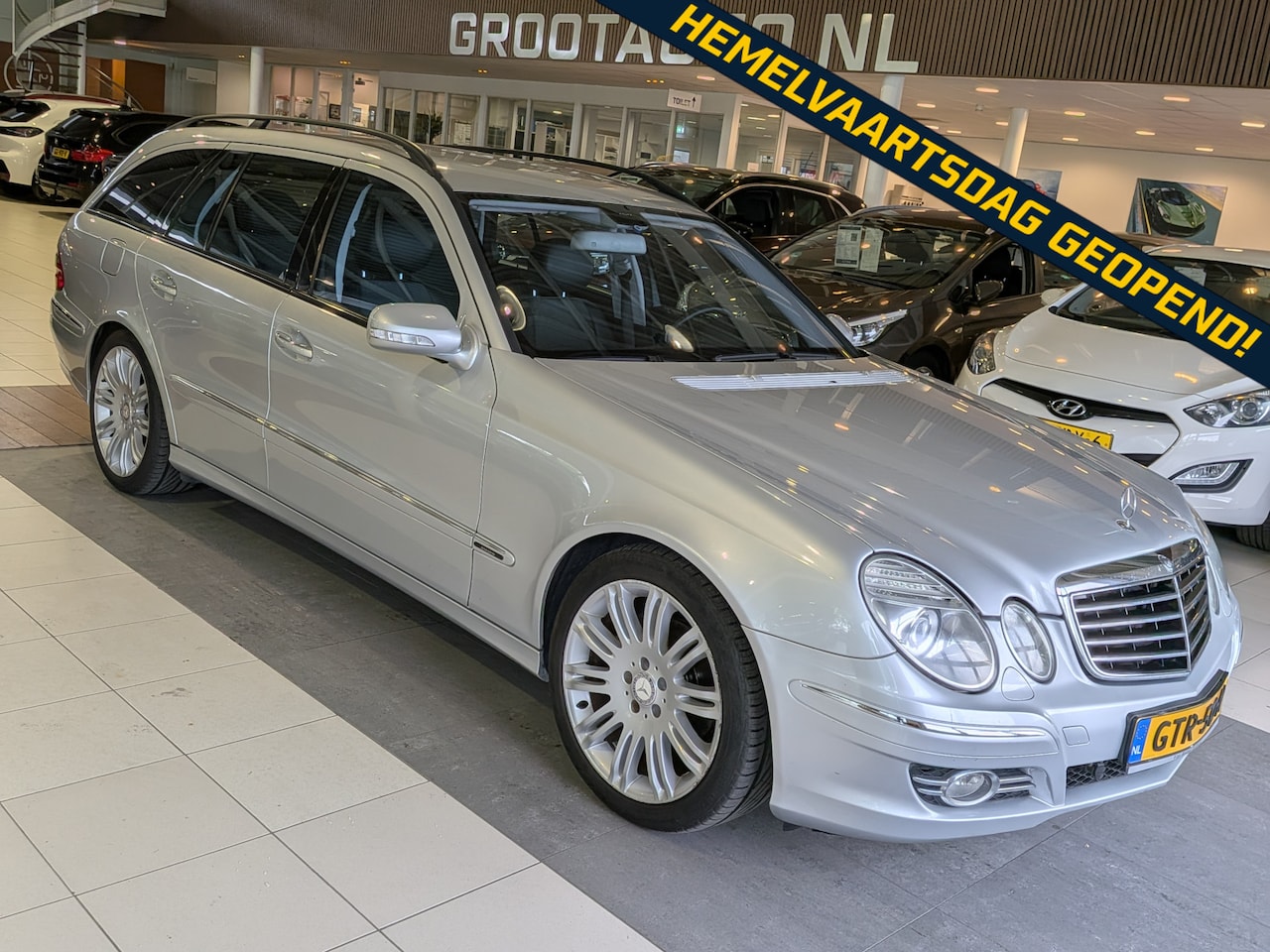 Mercedes-Benz E-klasse Estate - 200 Kompressor Classic Automaat Airco, Cruise Control, Trekhaak, Stuurbekrachtiging - AutoWereld.nl