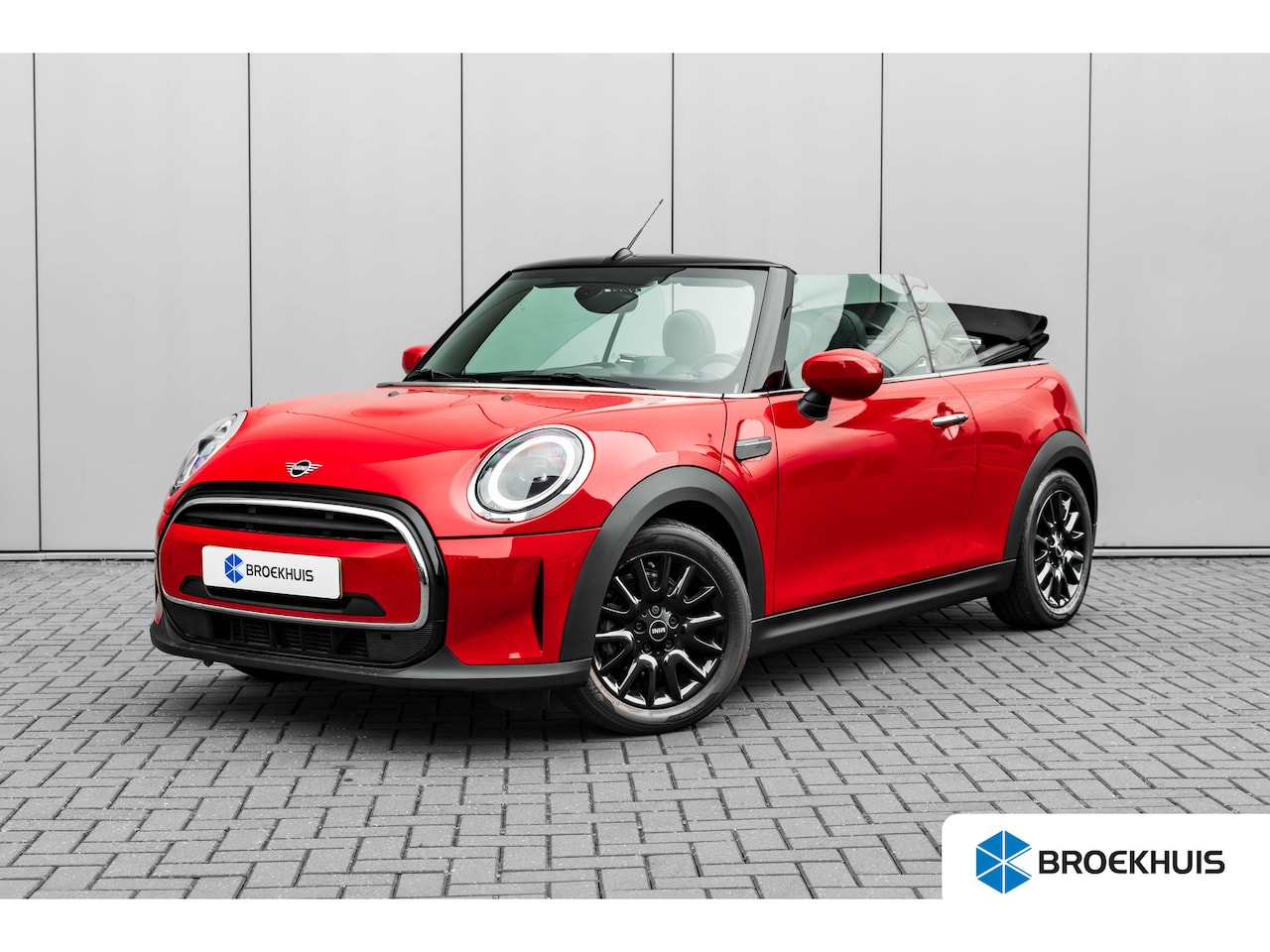 MINI Cabrio - Cooper 1.5 Classic 136pk | Cruise Control | Stoelverwarming | Head-up display | Navigatie - AutoWereld.nl