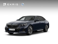 BMW 5-serie - Sedan 530e | M Sportpakket Pro | Bowers & Wilkins | Pano | Trekhaak | Comfort Access