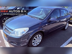 Opel Astra - 1.6 Temptation airco LM 4-deurs
