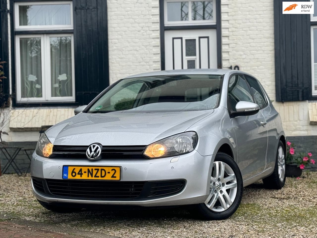 Volkswagen Golf - 1.2 TSI Trendline BlueMotion|Navi|Bluetooth|PDC|Trekhaak| - AutoWereld.nl